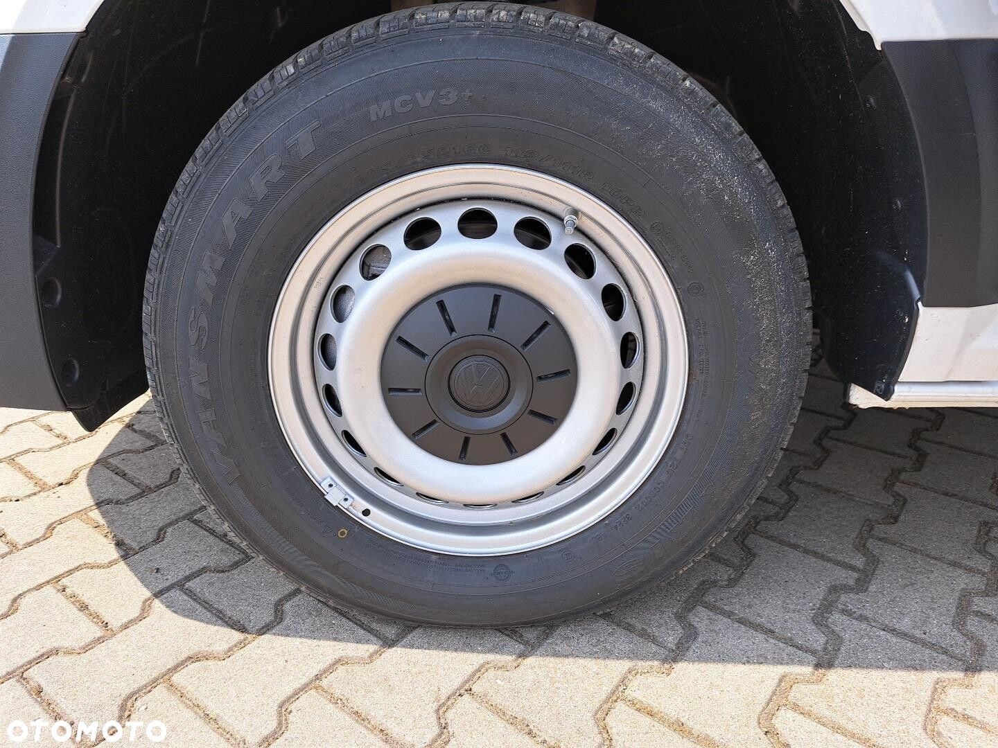 Volkswagen Crafter 35 Furgon z wysokim dachem silnik: 2,0 l EU6 SCR 177 KM, przedni 8-bieg.automatyczna, r.o : 4490 mm - 21