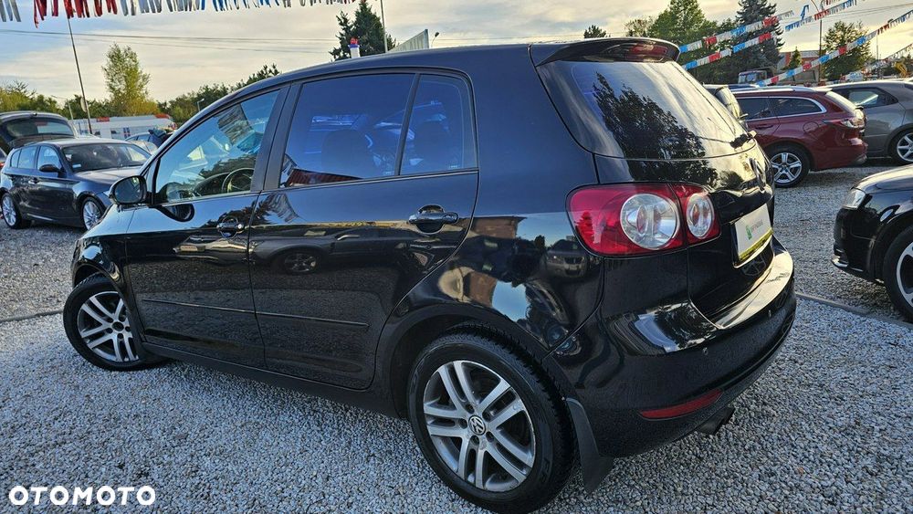 Volkswagen Golf Plus - 12
