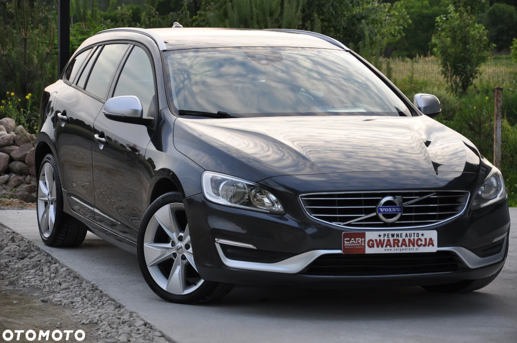 Volvo V60 D4 Drive-E R-Design Summum - 40