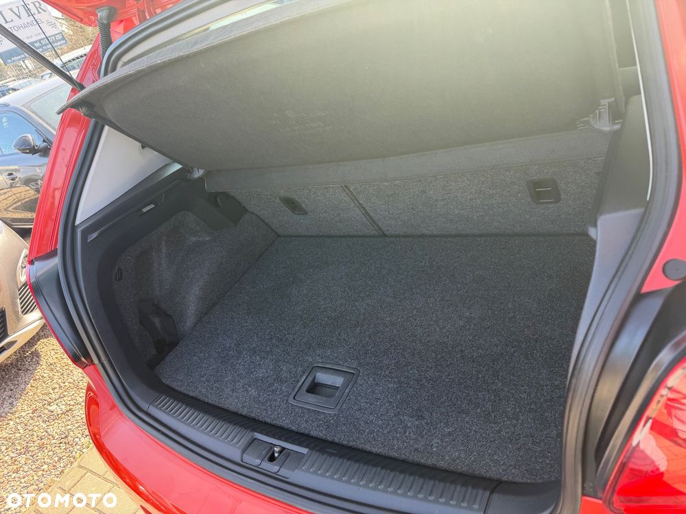 Volkswagen Polo - 17