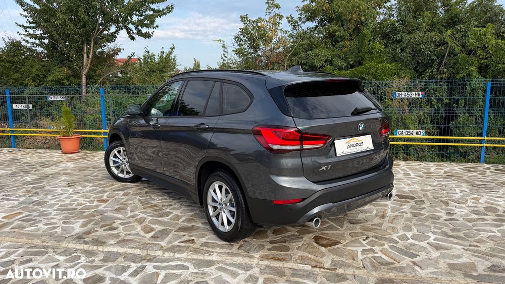 BMW X1 sDrive18d AT - 4