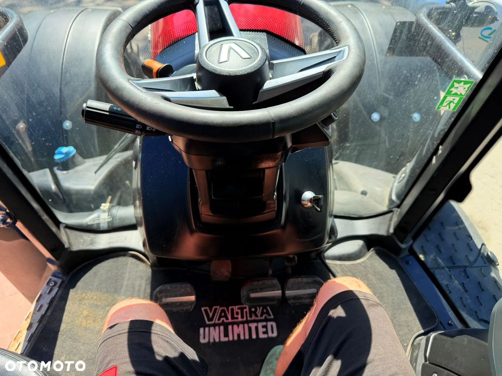 Valtra T 235 Direct Unlimited - 21