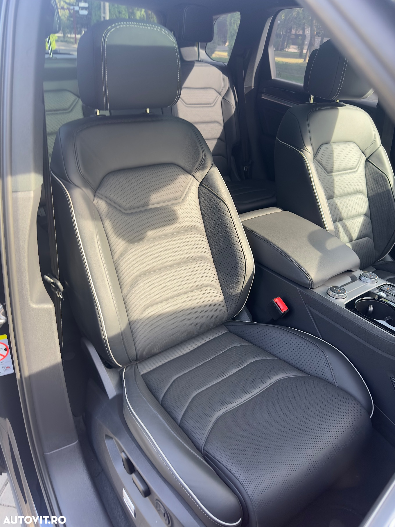 Volkswagen Touareg 3.0 V6 e-Hybrid 4Motion Aut. Elegance - 18