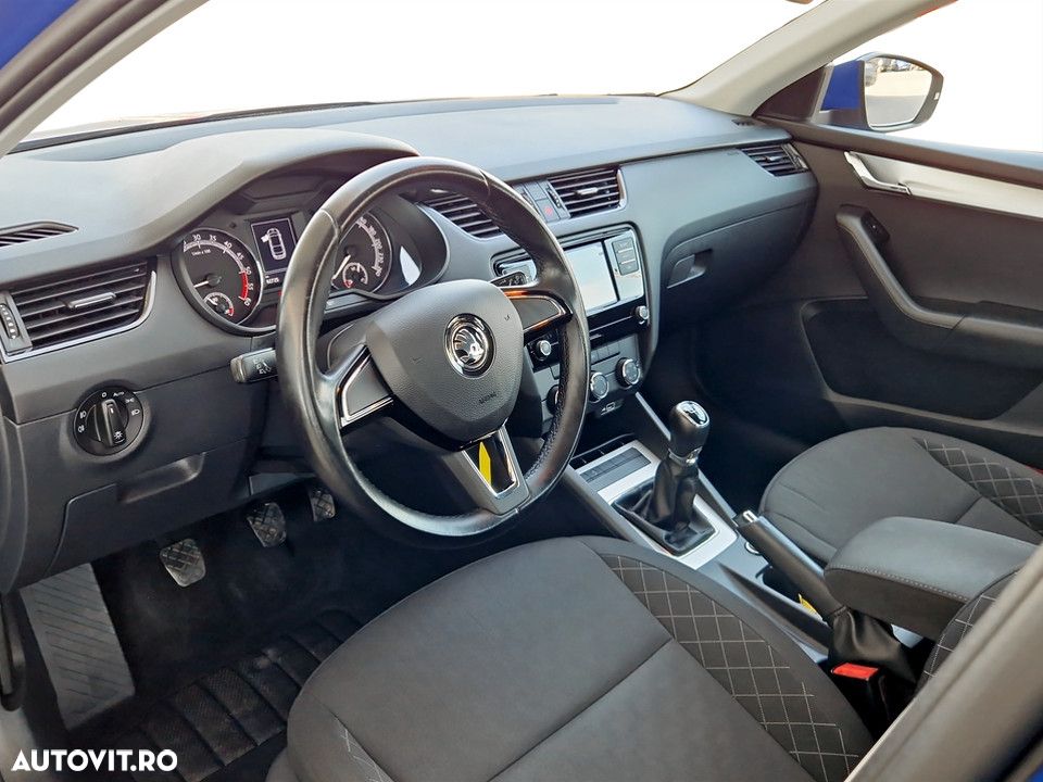 Skoda Octavia - 18
