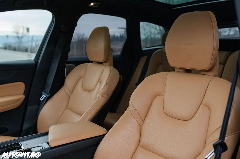 Volvo XC 60 T8 Twin Engine AWD Inscription - 10