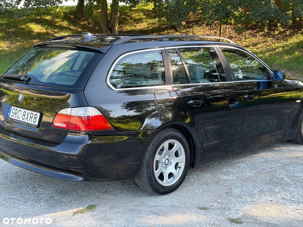BMW Seria 5 525d - 7