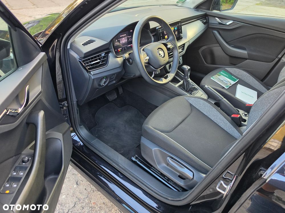 Skoda Kamiq 1.0 TSI DSG Active - 17