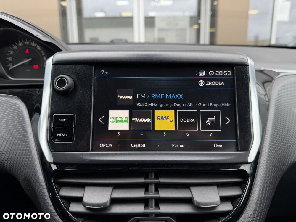Peugeot 2008 1.2 PureTech Active S&S - 19