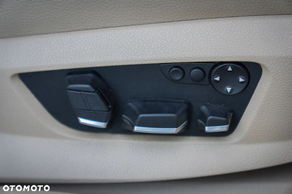 BMW Seria 5 530d - 16