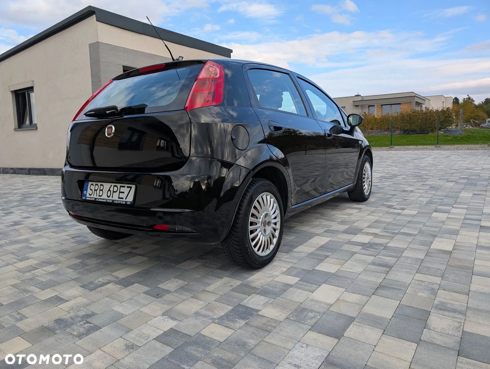 Fiat Grande Punto 1.4 8V - 9