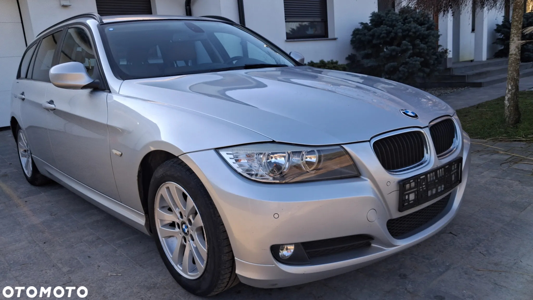 BMW Seria 3 318d - 10