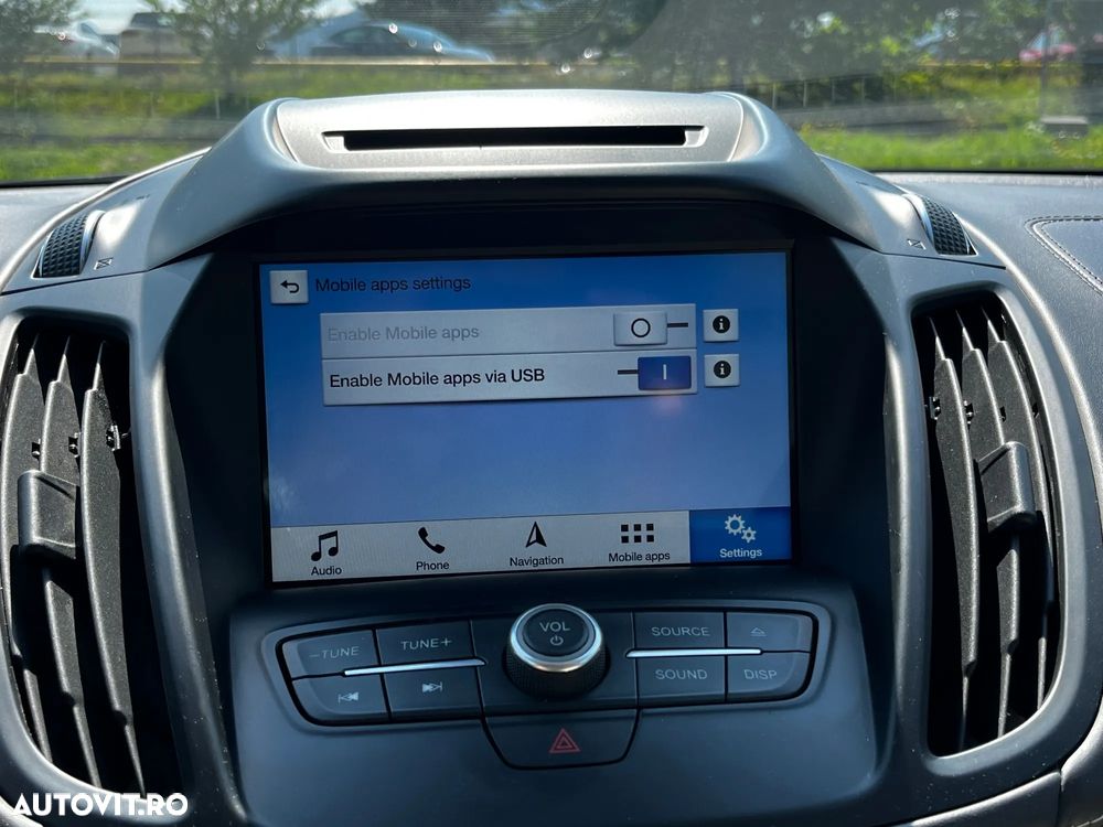 Ford Kuga 2.0 TDCi 4WD Powershift Vignale - 27