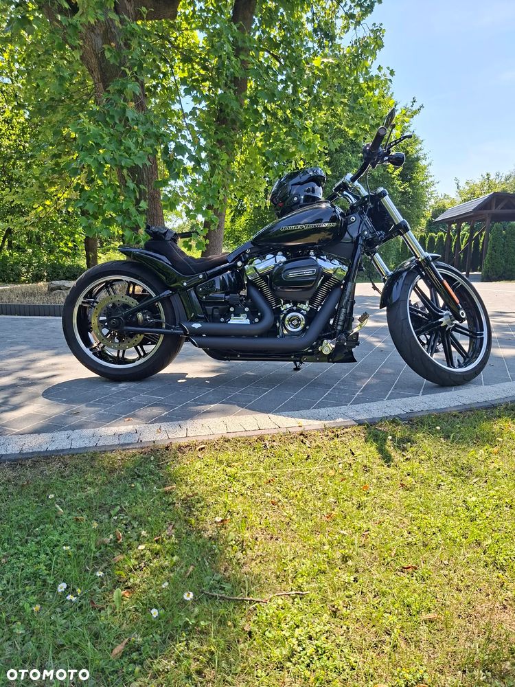 Harley-Davidson FXSB Breakout - 1