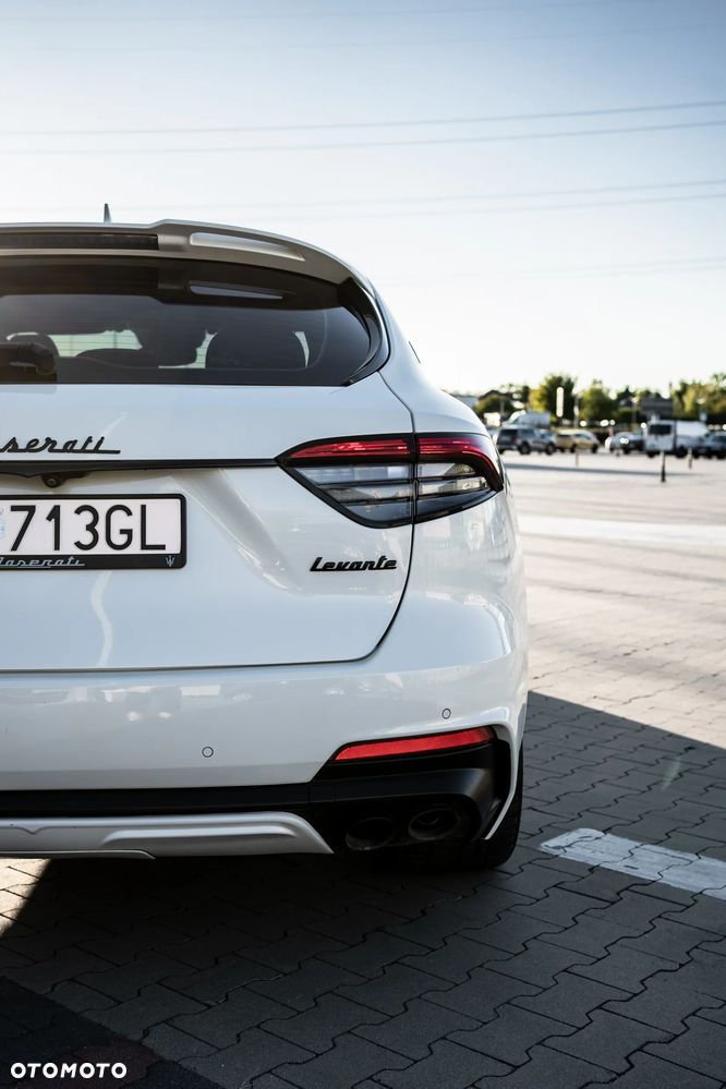 Maserati Levante - 7