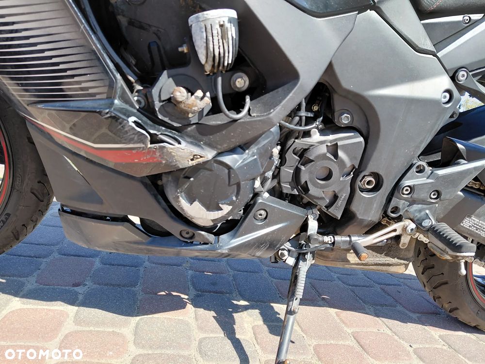 Kawasaki Ninja 1000 SX - 11