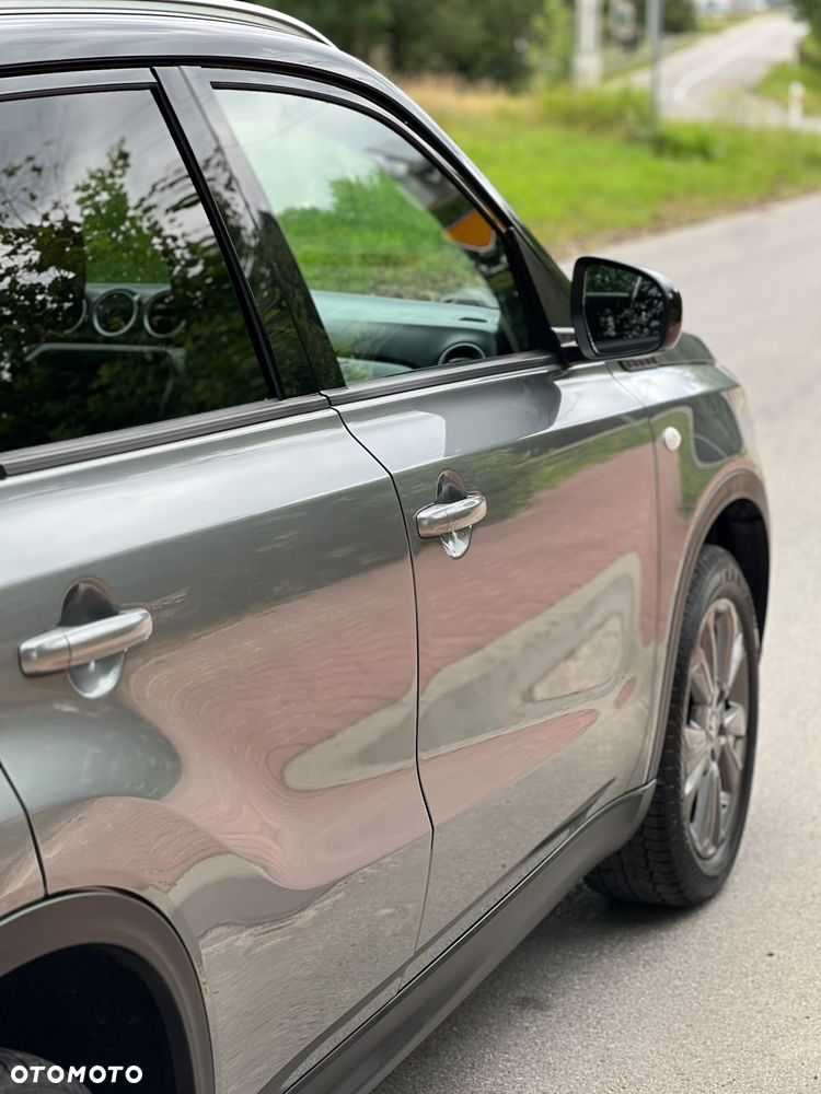 Suzuki Vitara 1.4 Boosterjet SHVS Premium 4WD - 13