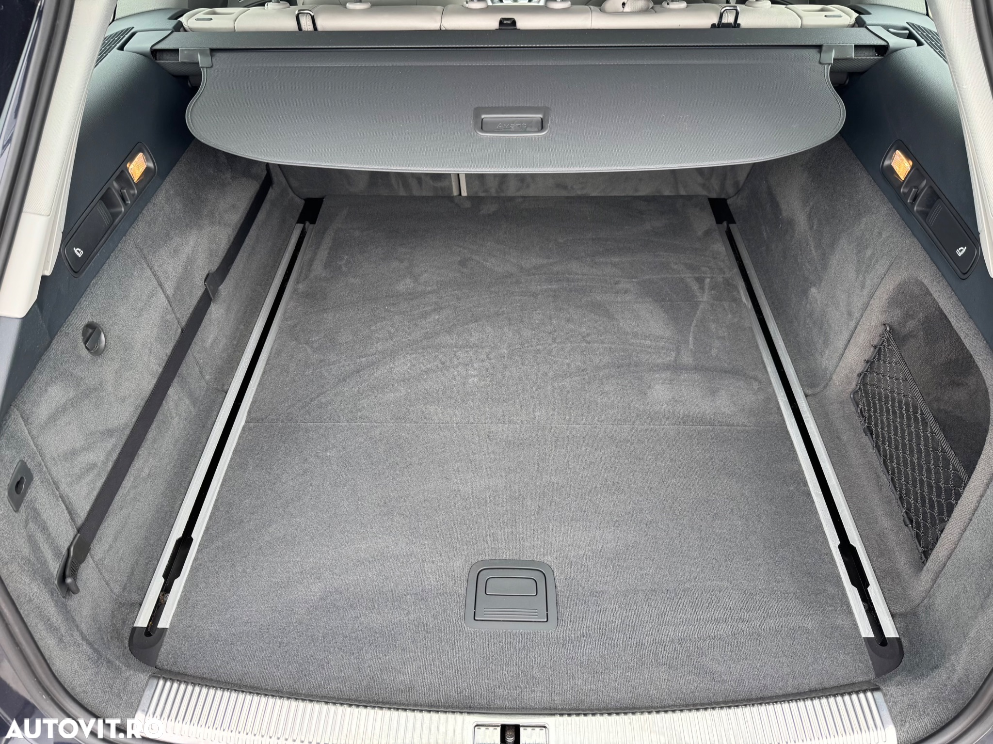 Audi A6 Avant 2.0 TDI Ultra S tronic - 34