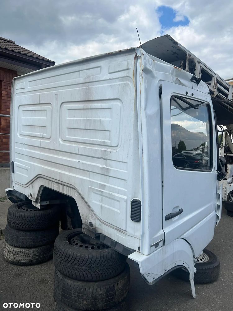 Kabina Mercedes Atego III !! Euro 6 2017r. - 3