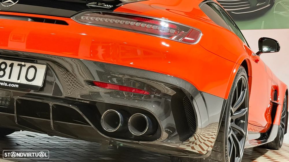 Mercedes-Benz AMG GT Black Series - 11