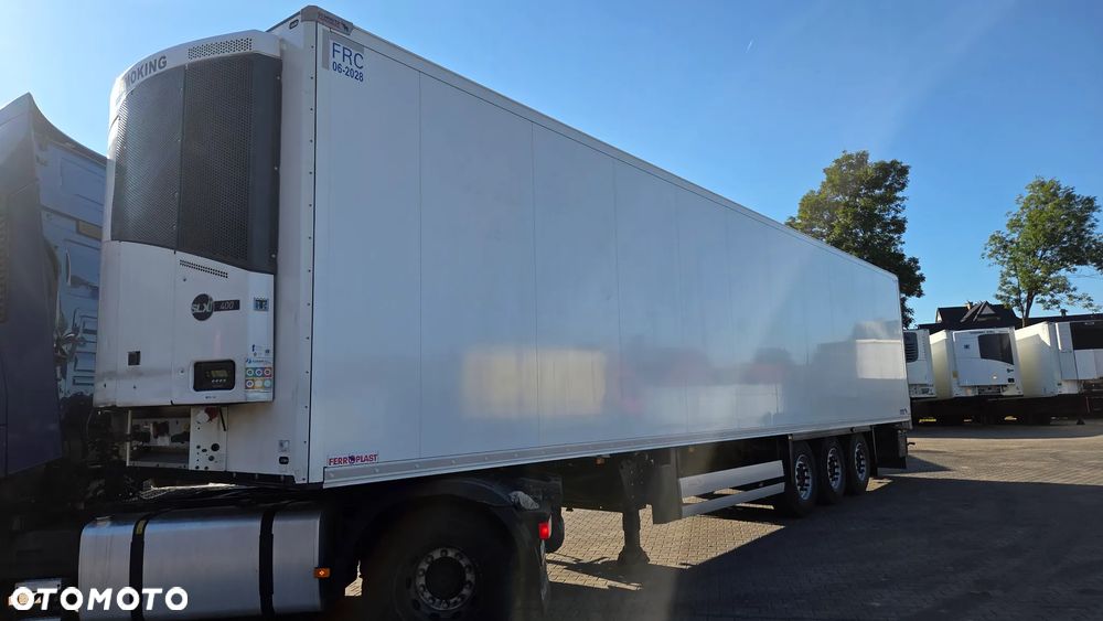 Schmitz Cargobull SKO 24  chłodnia  Thermo king - 1