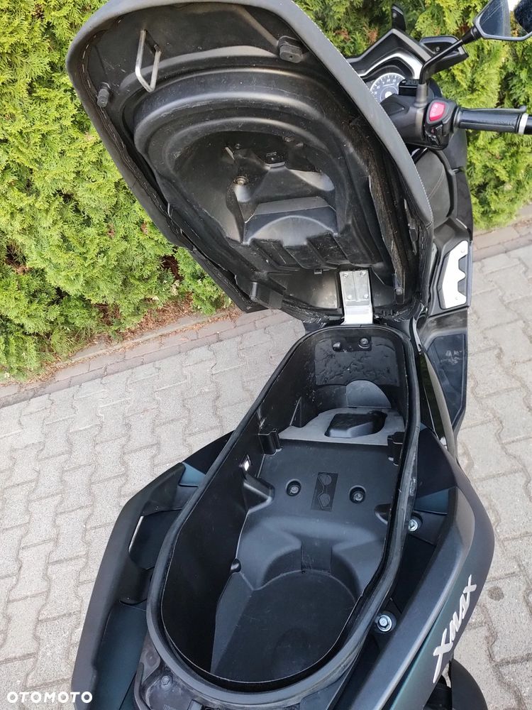 Yamaha X-max - 15