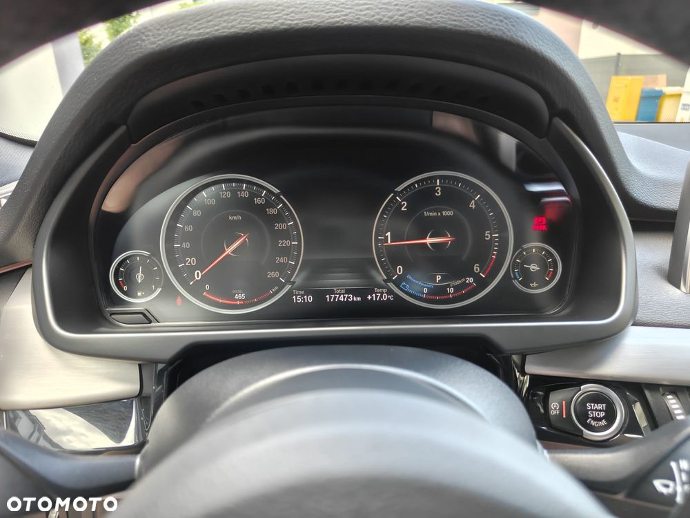 BMW X5 xDrive25d - 10