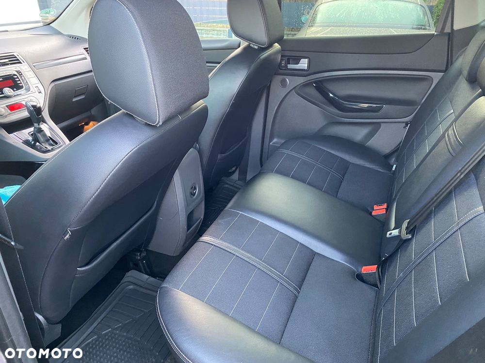 Ford Kuga 2.0 TDCi 4WD Titanium - 22