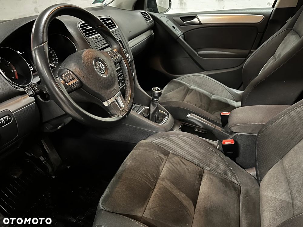 Volkswagen Golf 1.4 TSI Highline - 12