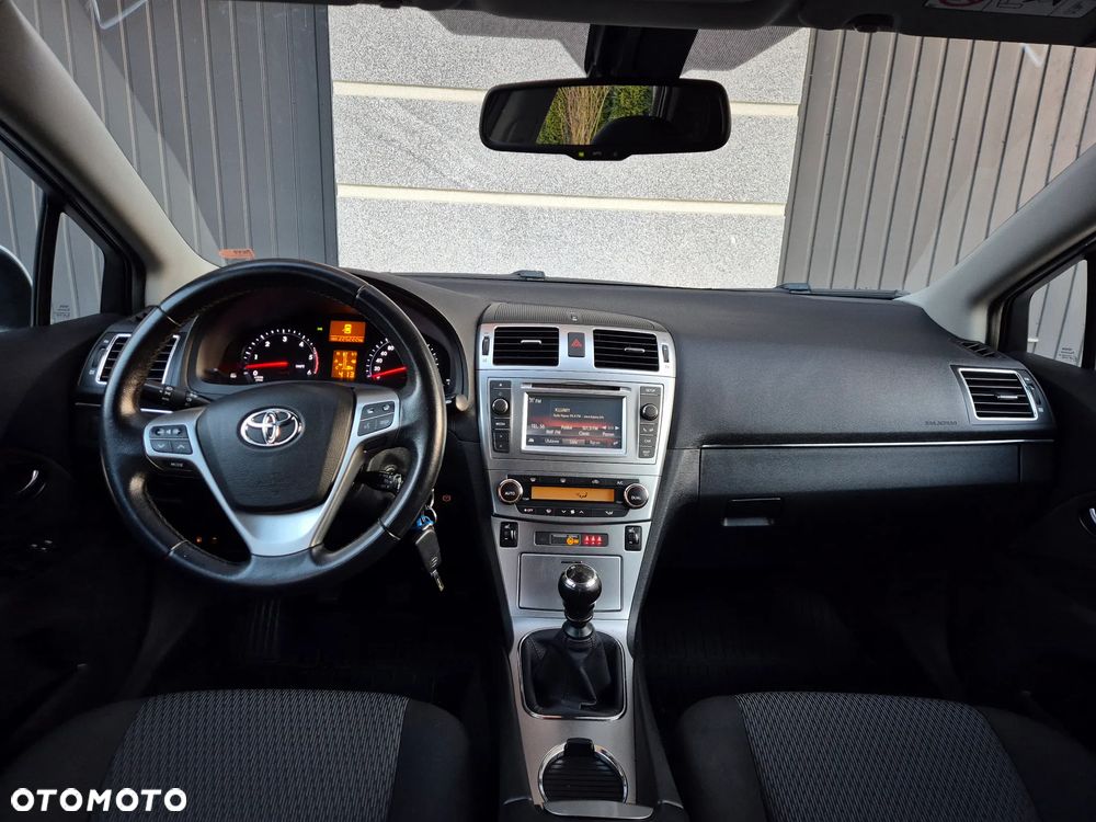 Toyota Avensis 2.0 D-4D Premium - 7