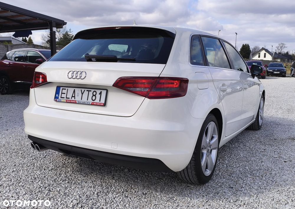 Audi A3 Sportback - 16