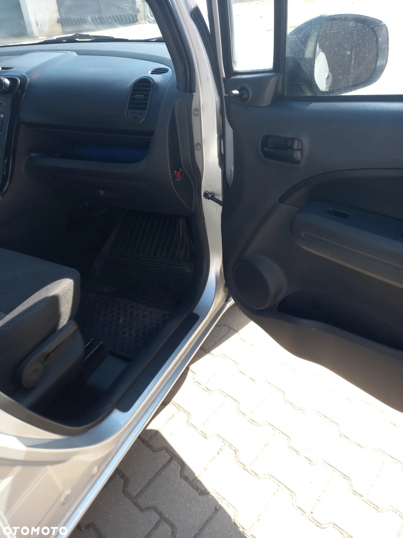 Suzuki Splash 1.0 Club - 13