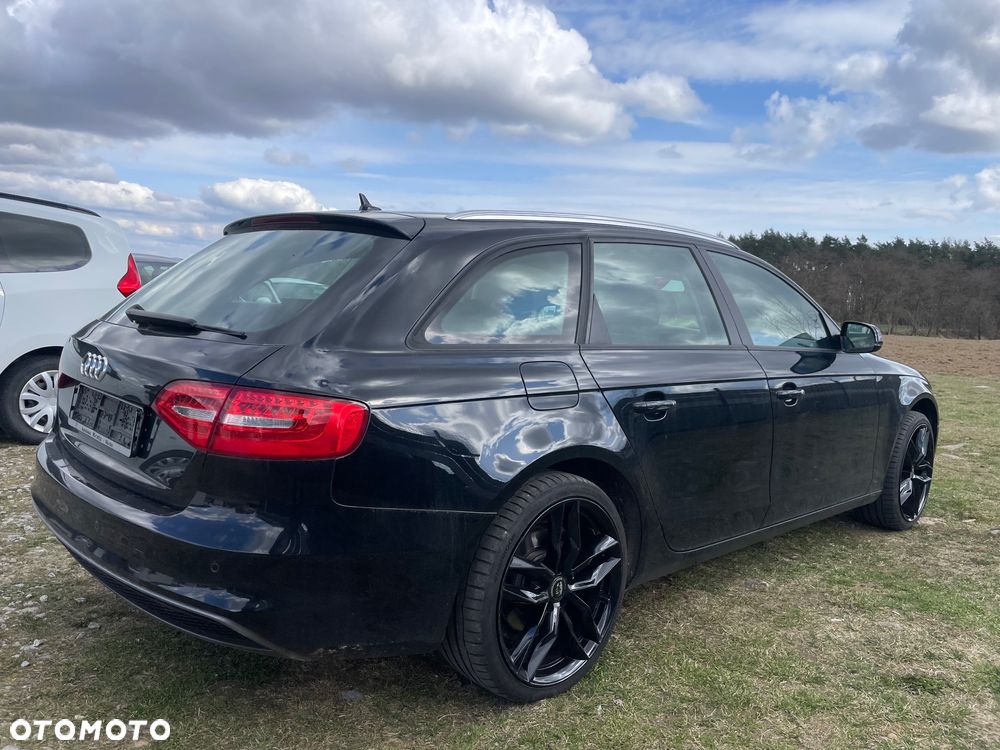 Audi A4 Avant 2.0 TDI DPF S line Sportpaket - 13