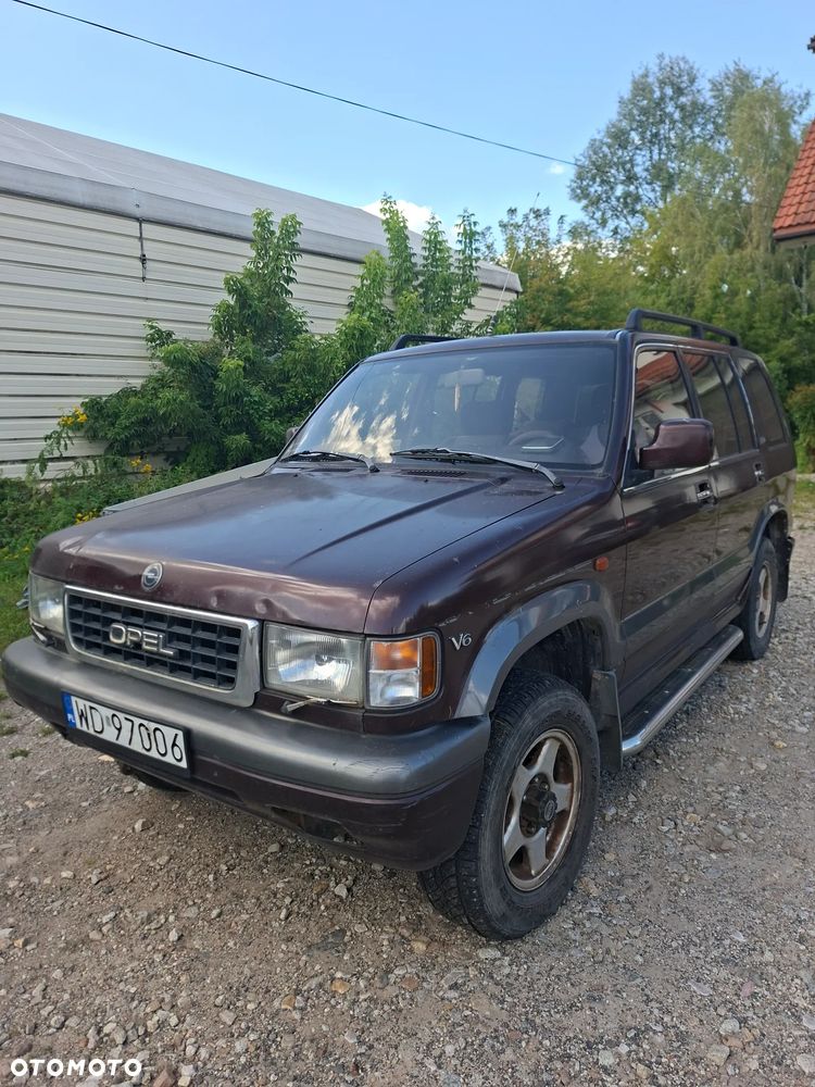 Opel Monterey 3.2 - 1