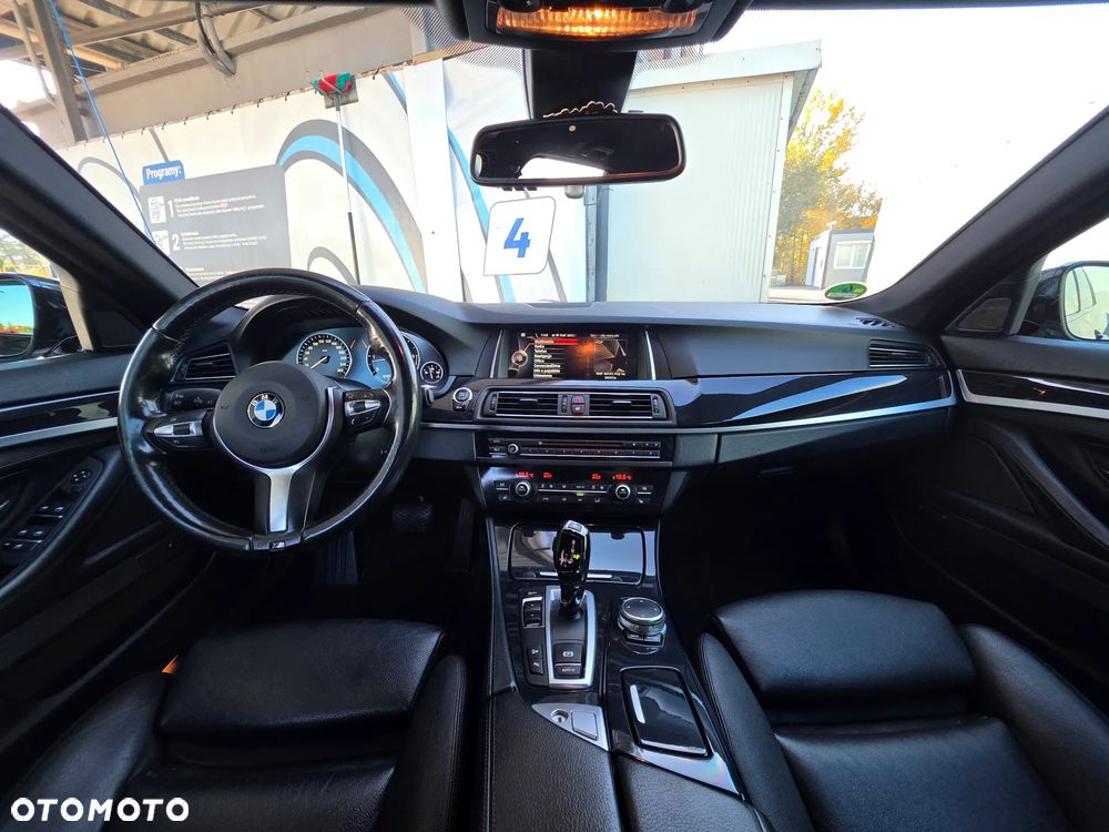 BMW Seria 5 535d xDrive Sport-Aut - 11