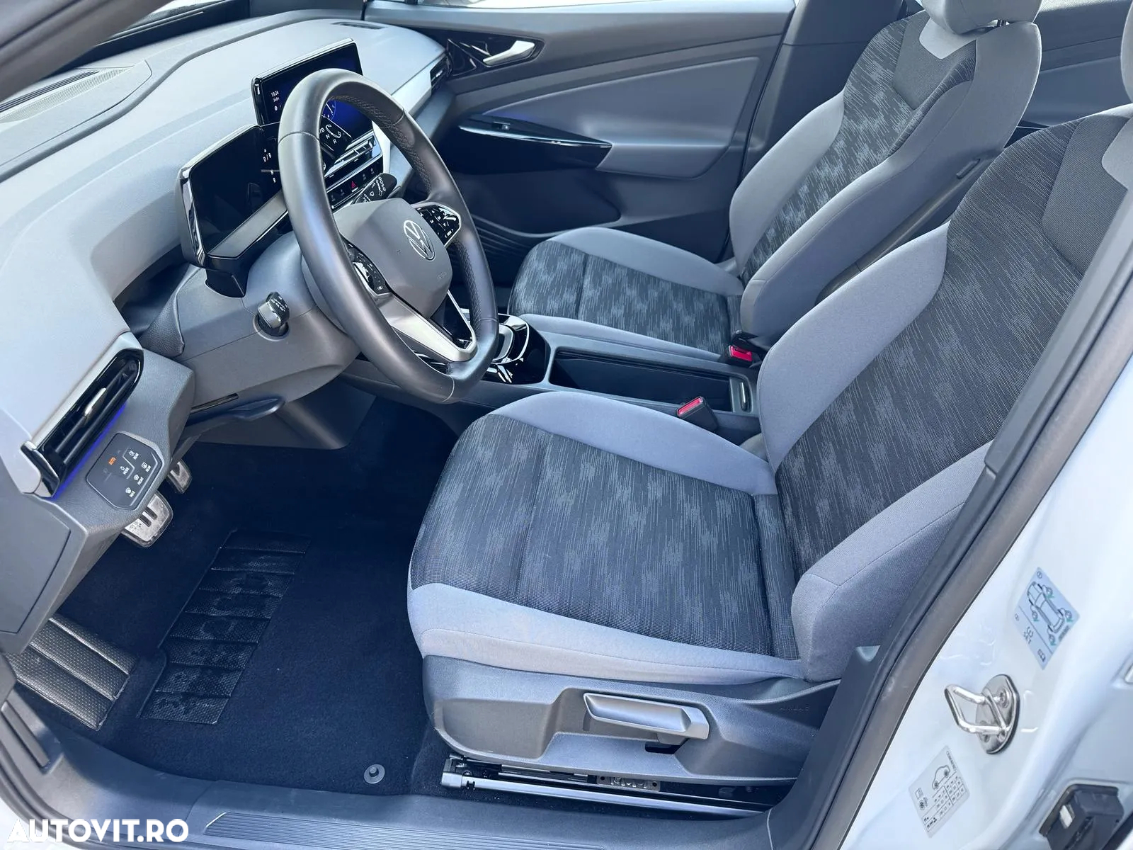 Volkswagen ID.4 - 7