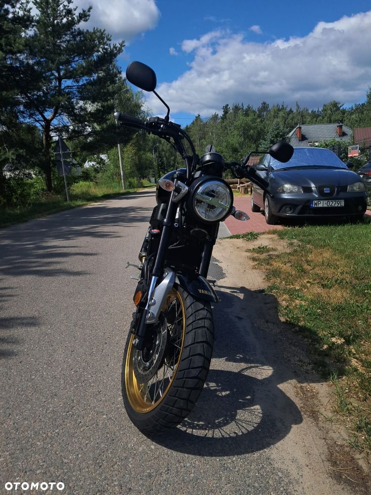 Yamaha XSR - 1