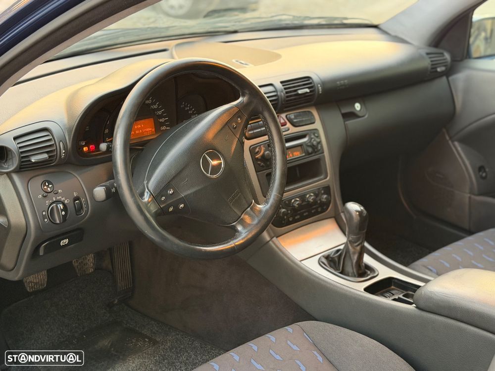 Mercedes-Benz C 220 CDi Sport Coupé Classic S6 - 14