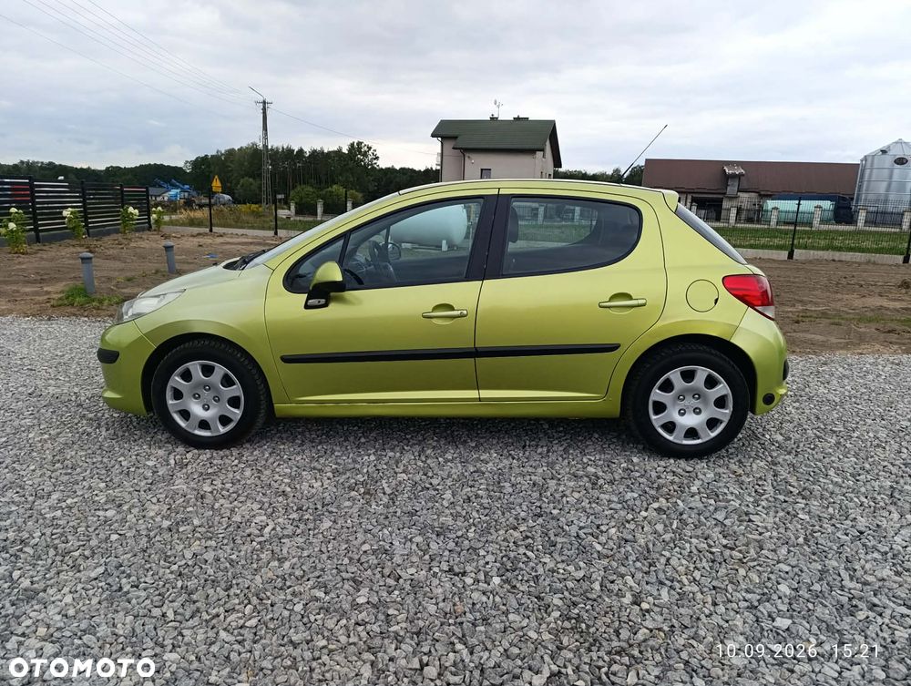 Peugeot 207 1.4 Presence - 2