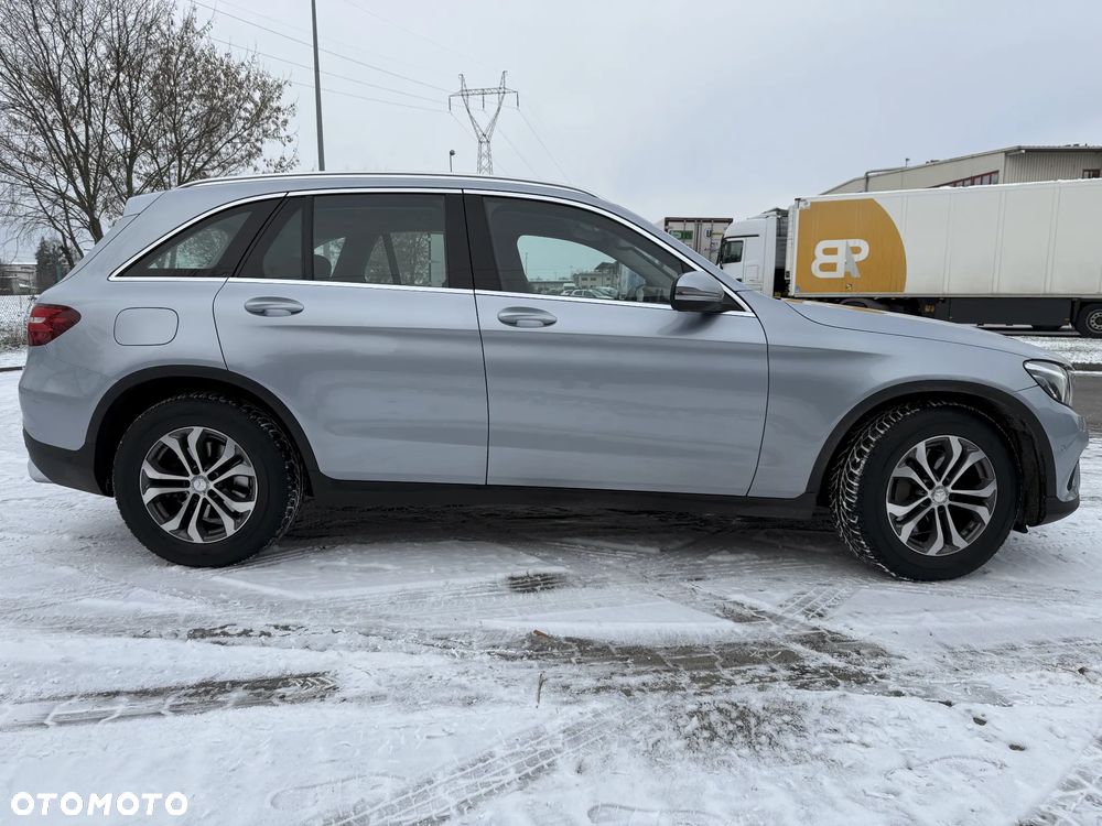 Mercedes-Benz GLC - 4