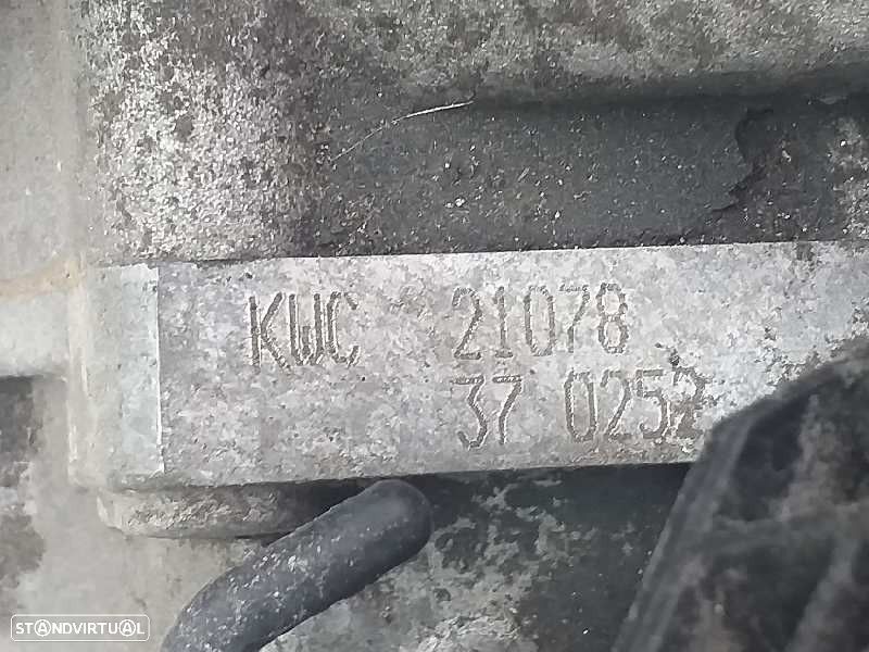 CAIXA VELOCIDADES VOLKSWAGEN GOLF V 2007 - 1