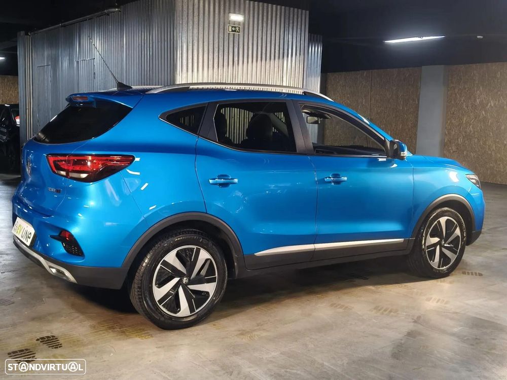 MG ZS EV 72.6 kWh Luxury - 10