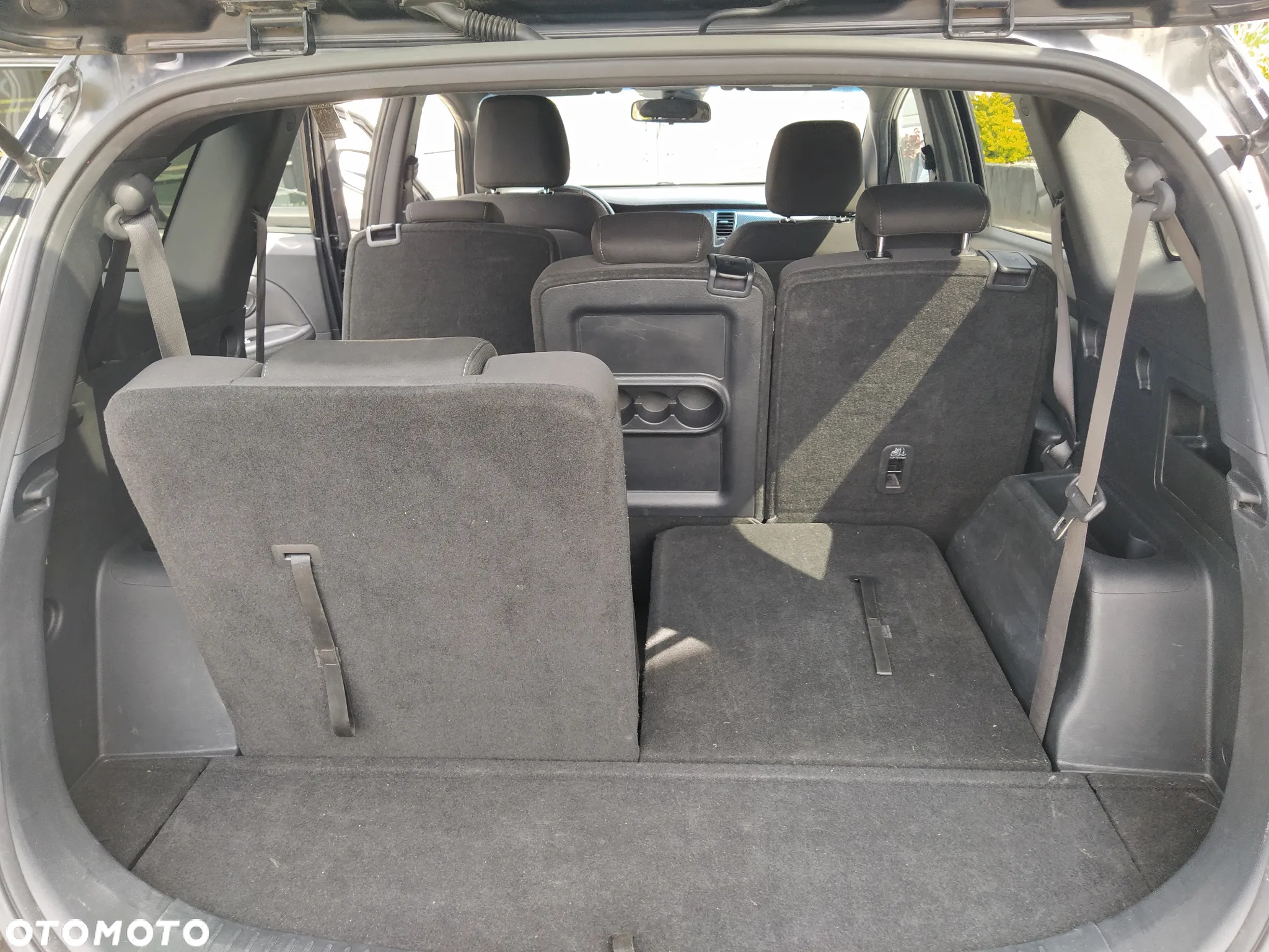 Kia Carens 1.7 CRDi 141 Edition 7 - 6