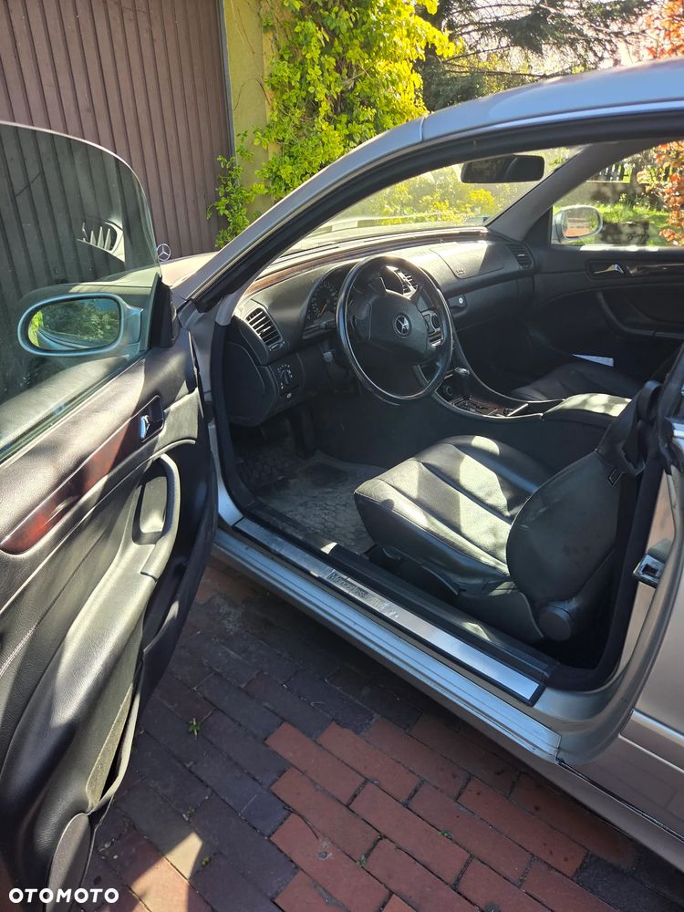 Mercedes-Benz CLK 320 - 9