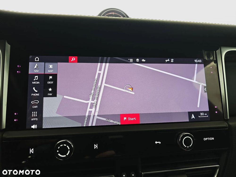 Porsche Macan T - 25
