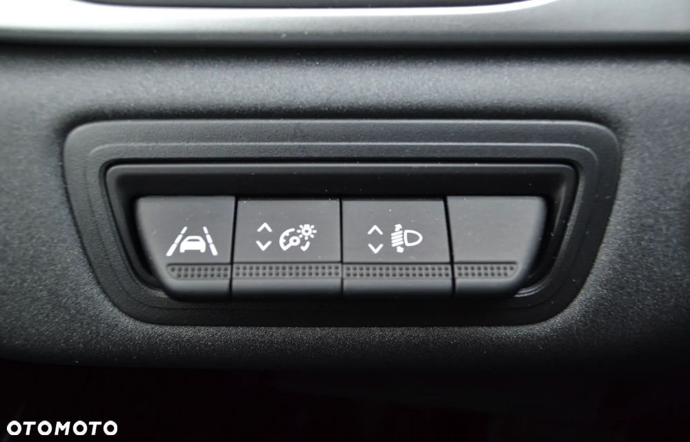 Renault Captur TCe 90 EVOLUTION - 13