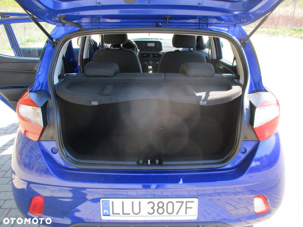 Hyundai i10 - 11