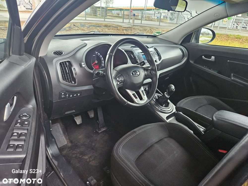 Kia Sportage 1.6 GDI 2WD Dream-Team Edition - 13