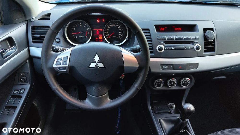 Mitsubishi Lancer - 19