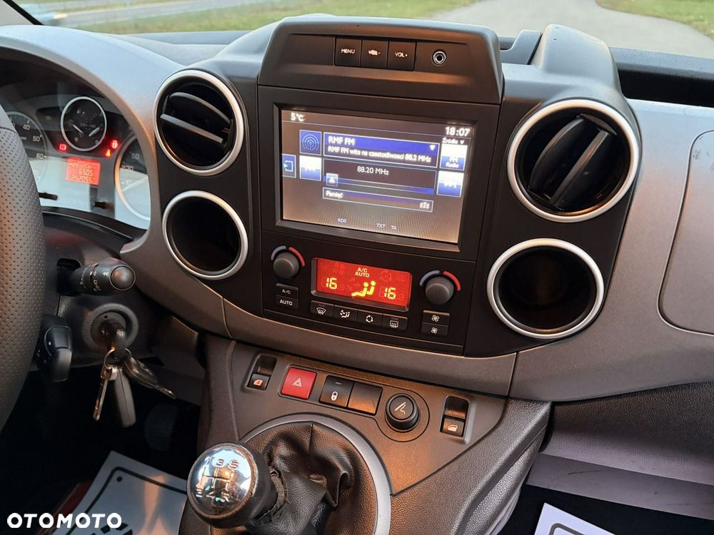 Peugeot Partner - 11
