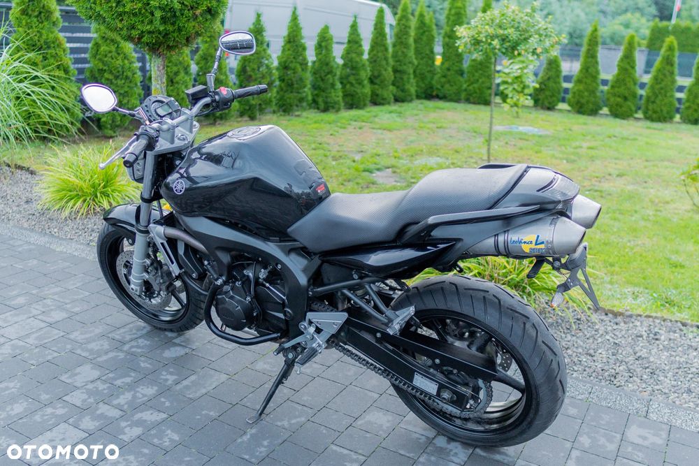 Yamaha FZ6 - 9
